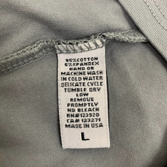 NWT LAmade gray, sleeveless high neck active tank top, REVOLVE - Picture 5 of 7